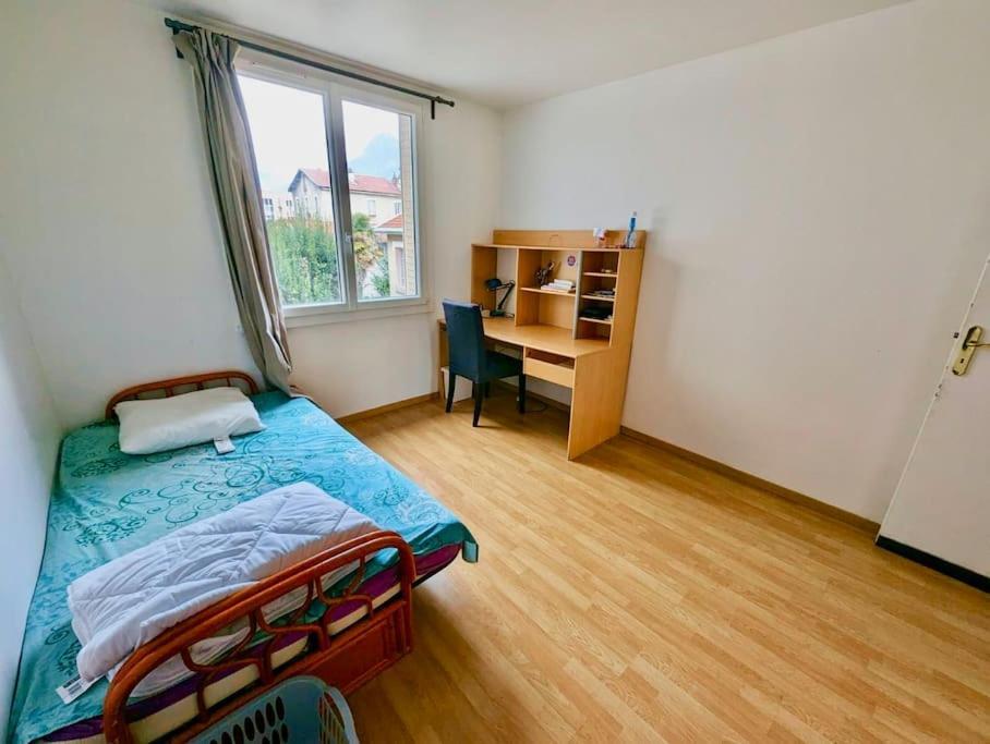 Impeccable Chambre, Bien Place, Calme & Tout Equipe เกรอน็อบล์ ภายนอก รูปภาพ